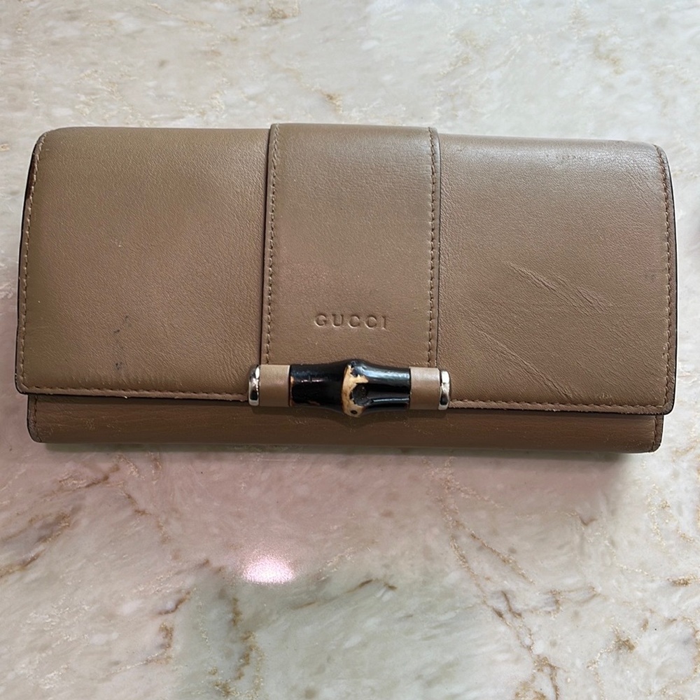RARE GUCCI Leather Double Snap Long Wallet